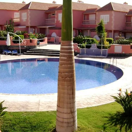 Vakantiehuis Spacious 500 M From The Sea! Playa Del Duque Costa Adeje (Tenerife)