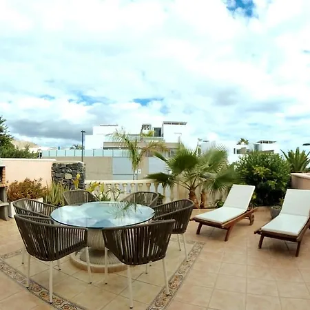Spacious 500 M From The Sea! Playa Del Duque 펜션 *
