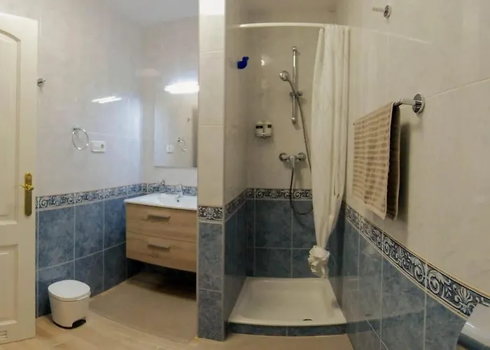 Tatil Evi Spacious 500 M From The Sea! Playa Del Duque Costa Adeje