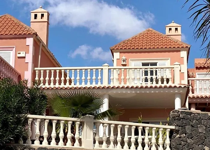 Tatil Evi Spacious 500 M From The Sea! Playa Del Duque *