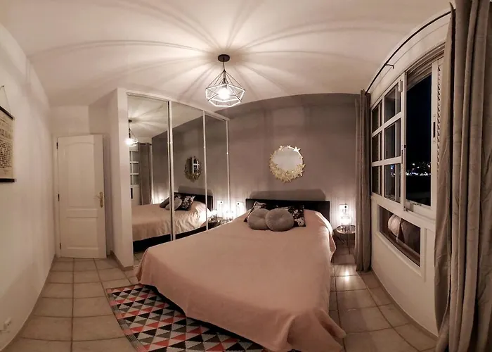 Spacious 500 M From The Sea! Playa Del Duque